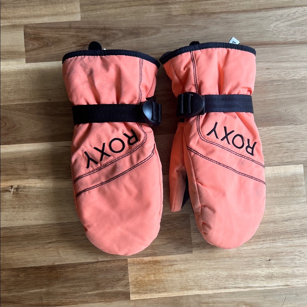 Roxy Kids Coral-Orange Snow Mittens with Black Strap